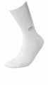 Skarpety w kolorze białym.